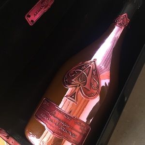 Limited Edition Armand de Brignac Rosé